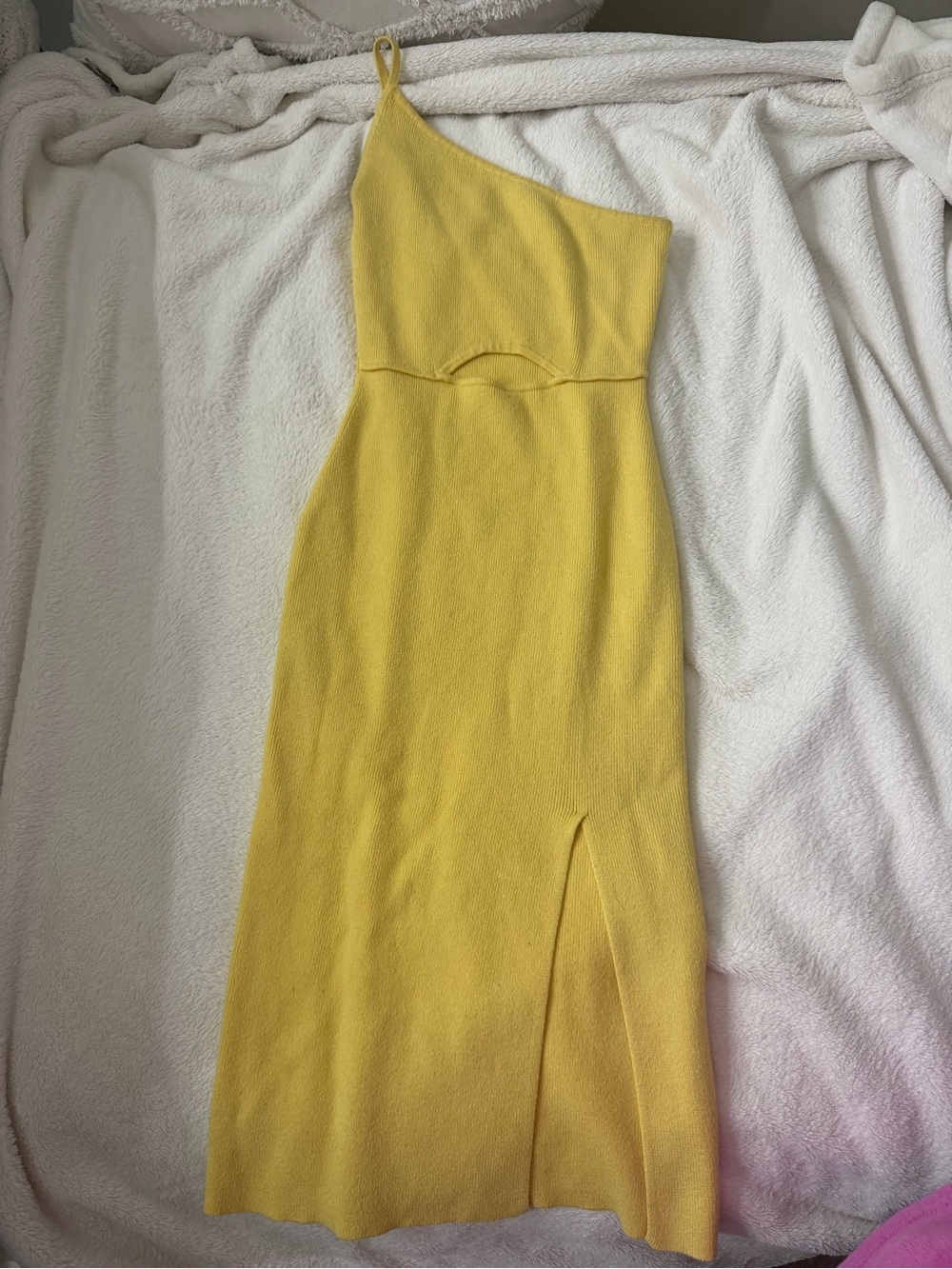 Yellow One-Shoulder Midi Dress